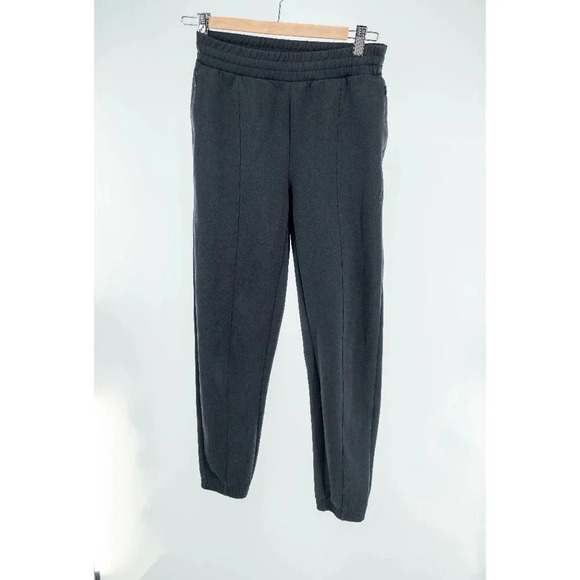 Aritzia TNA FormaFleece™ Gymnast Jogger Relaxed fleece joggers black | XS - Picture 3 of 10
